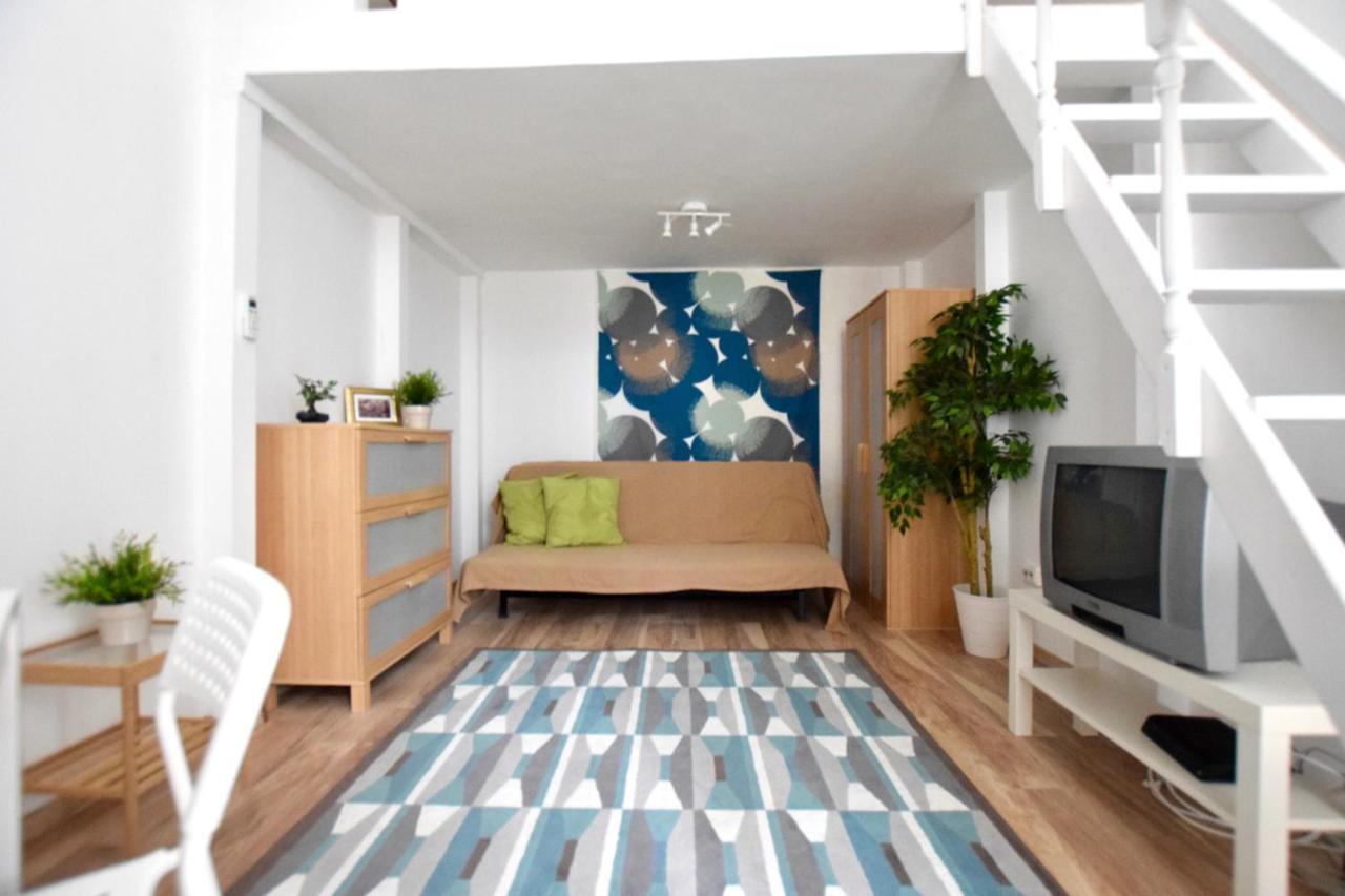 Budget Apartment By Hi5 - Kertesz Street Budapest Exteriör bild